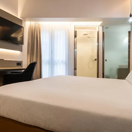 London Hotel-2