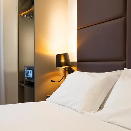 London Hotel-3